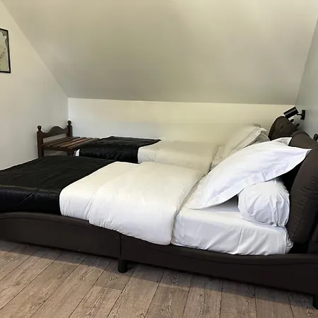 Kapselhotel Saint - Charles Rambouillet